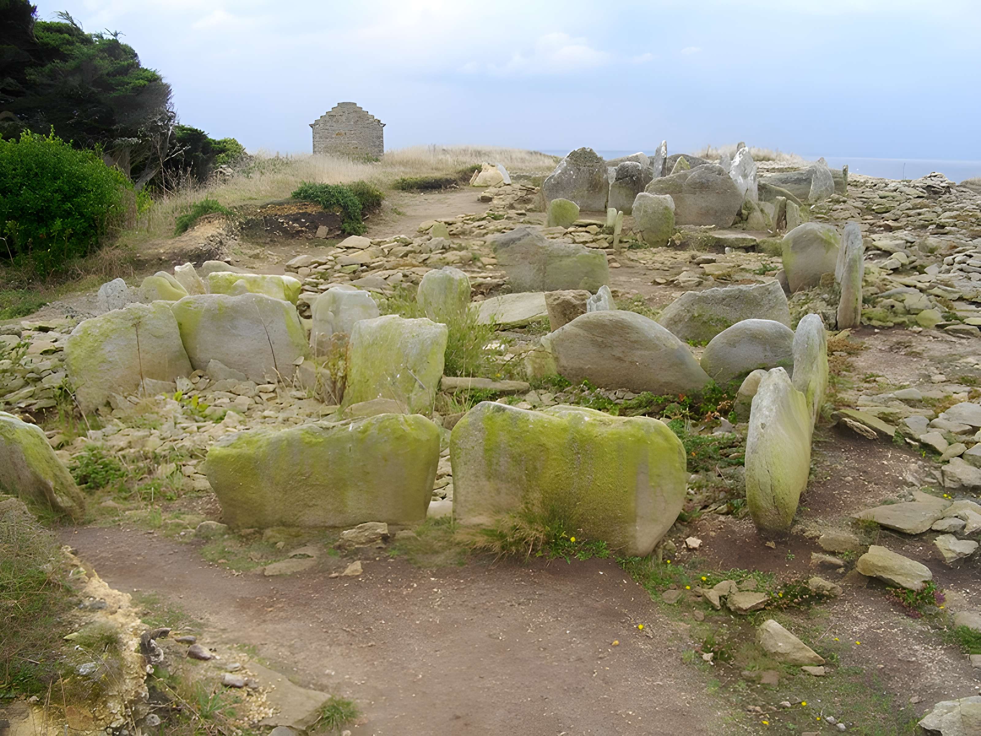 Nécropole mégalithique de la Pointe du Souc'h à Plouhinec