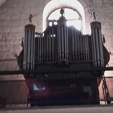 Église paroissiale Saint- Pierre