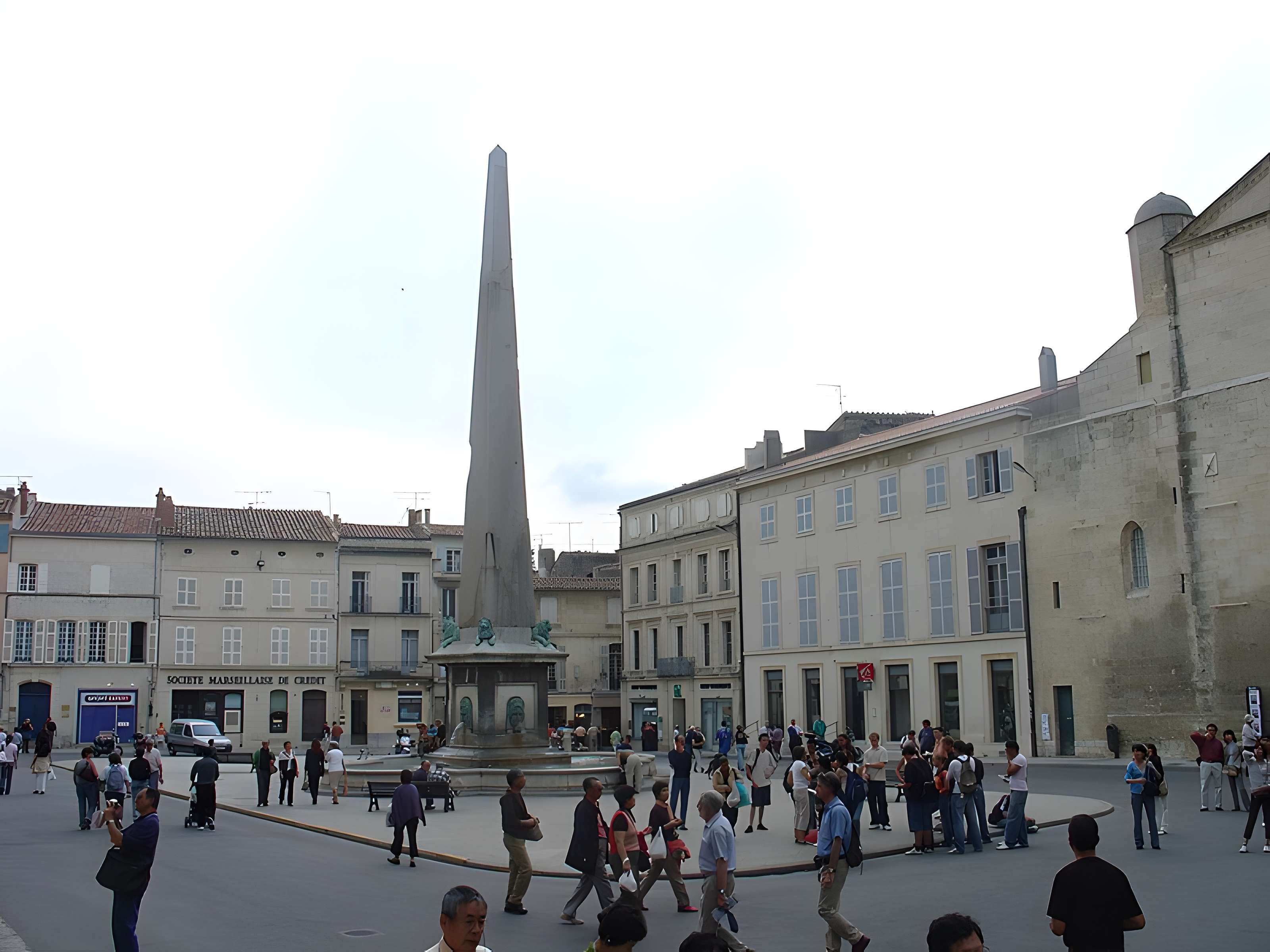Obélisque d'Arles