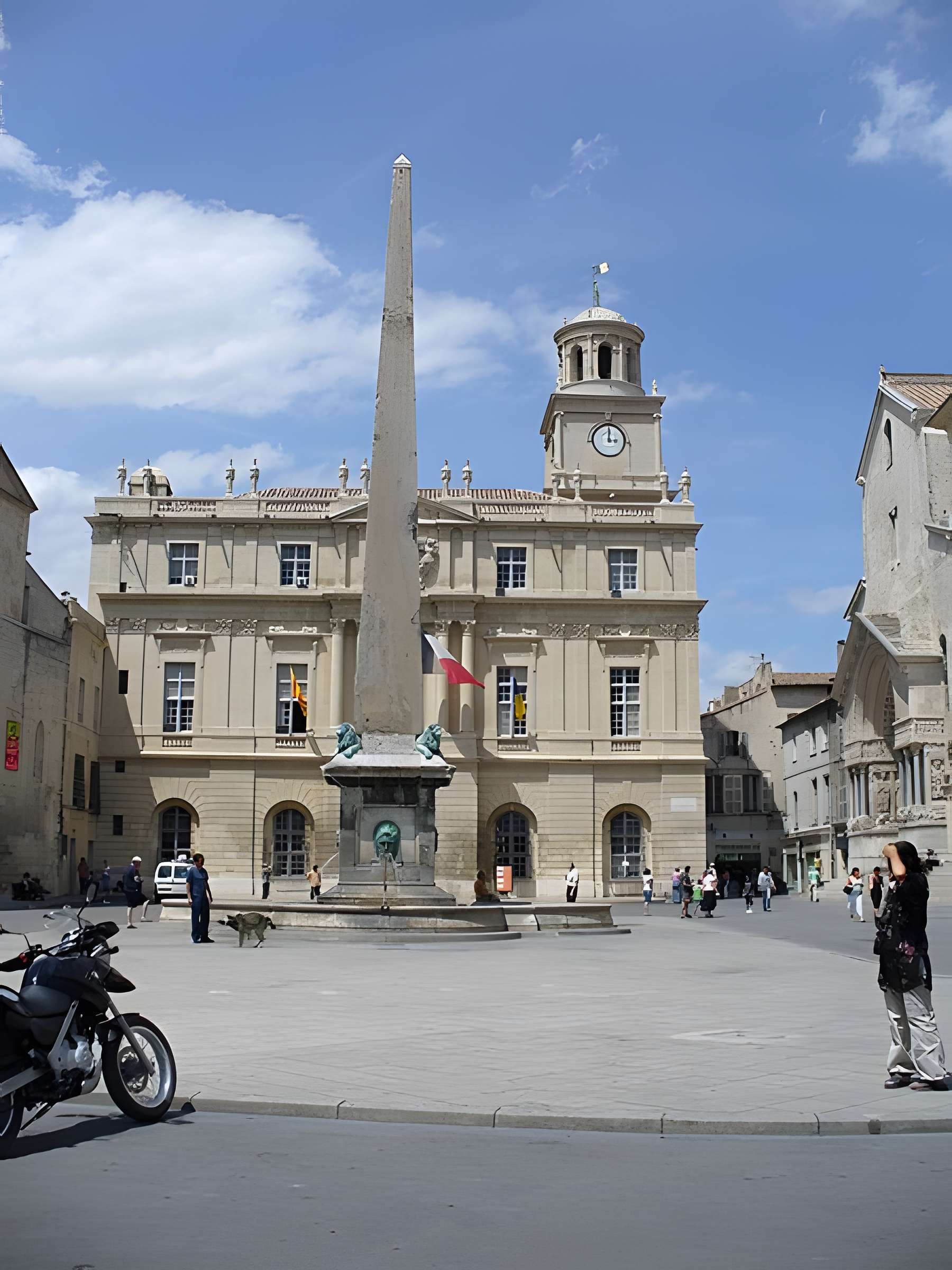 Obélisque d'Arles