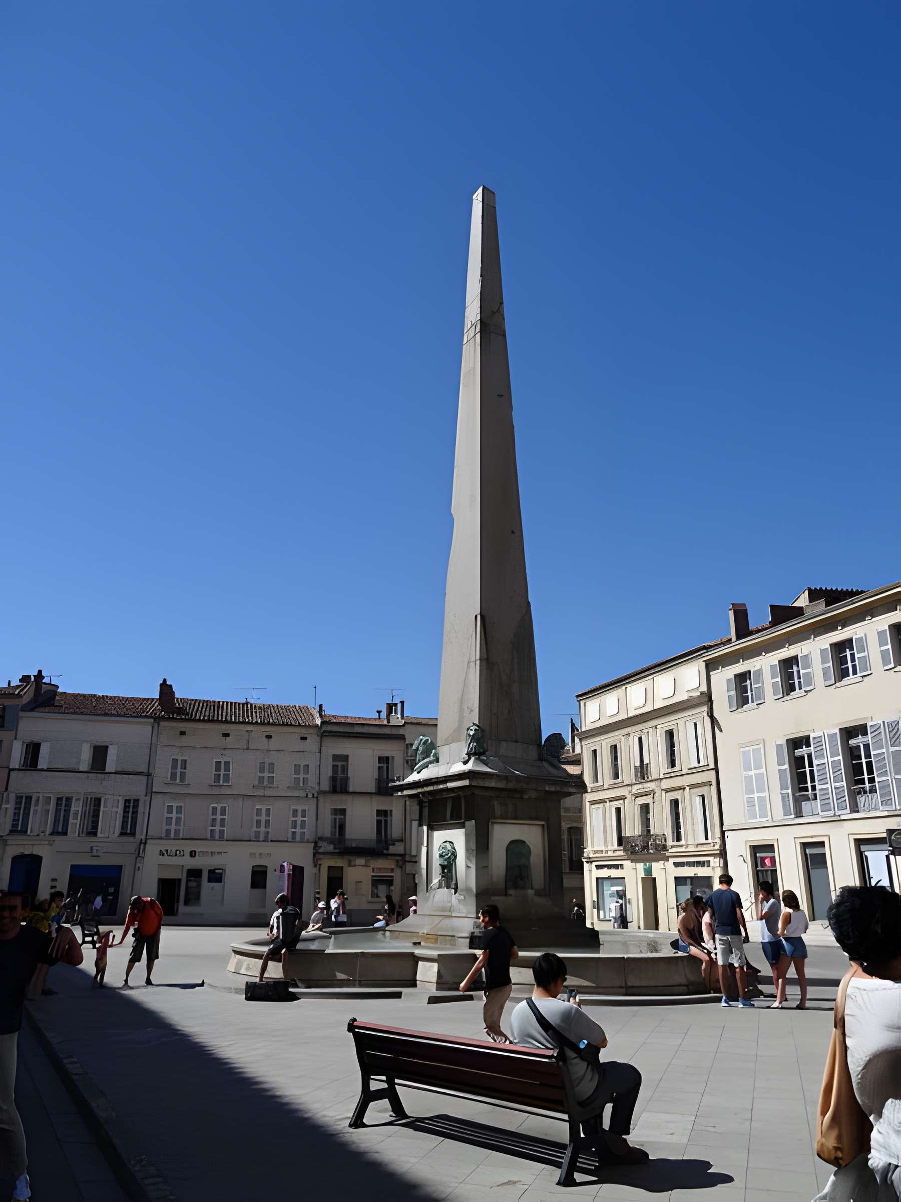 Obélisque d'Arles