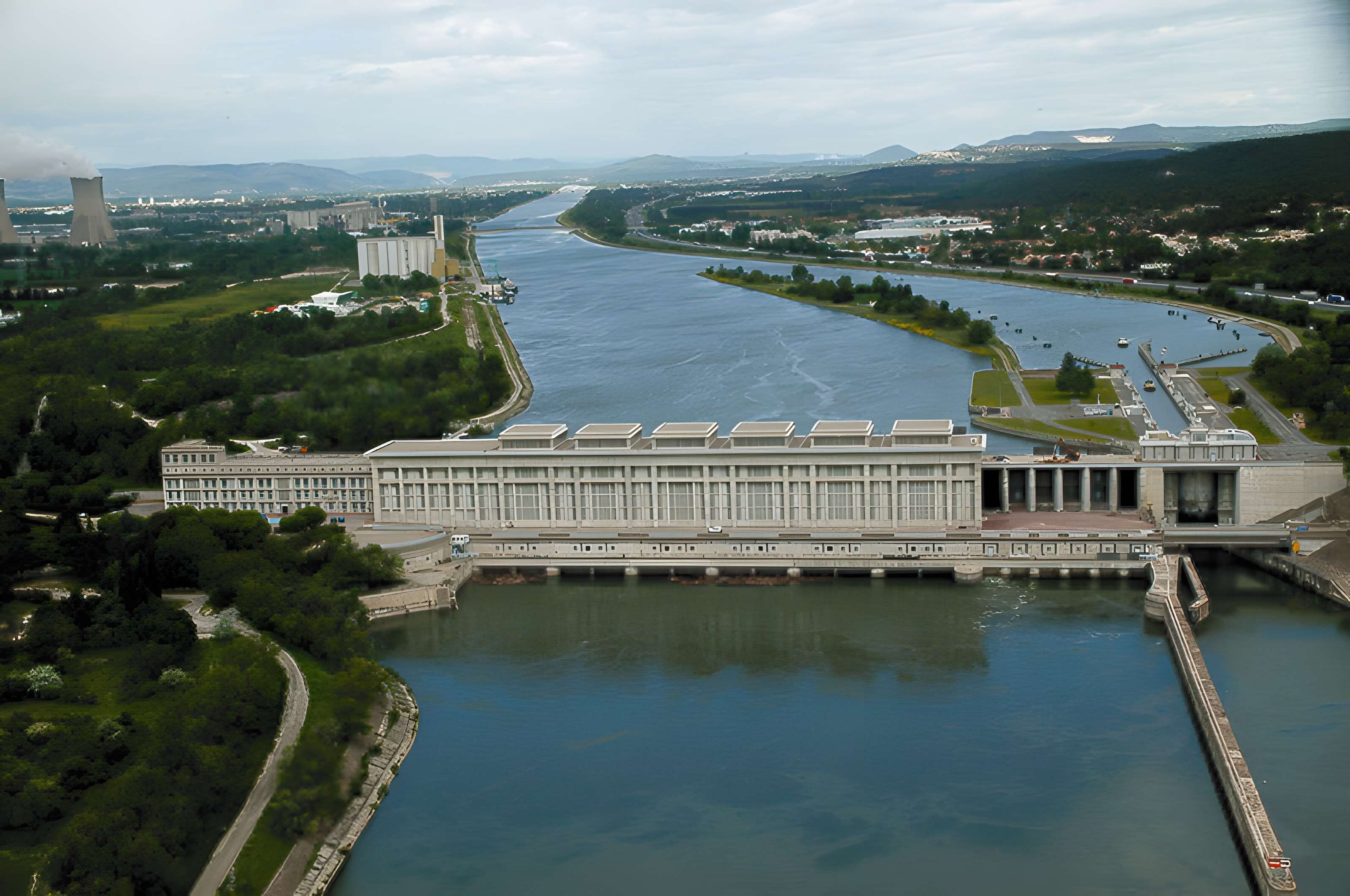 Usine-barrage André-Blondel