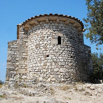 Monastère fortifié de Thouzon