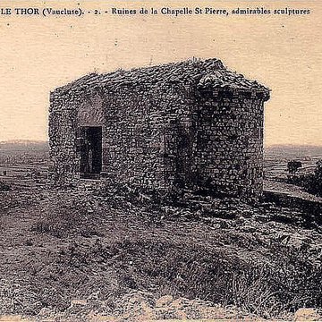 Monastère fortifié de Thouzon