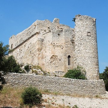 Monastère fortifié de Thouzon