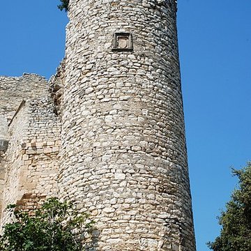 Monastère fortifié de Thouzon