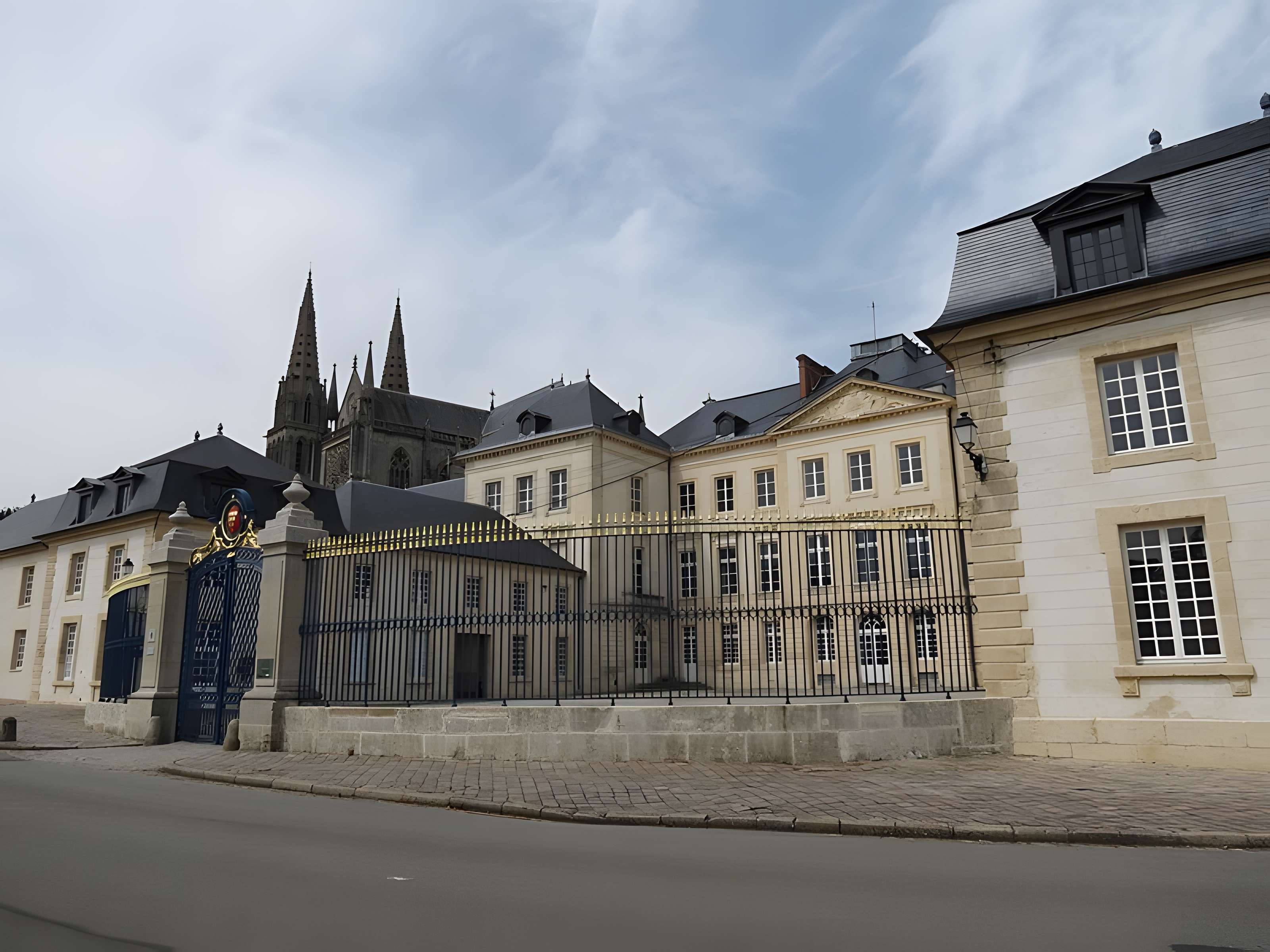 Palais d'Argentré de Sées