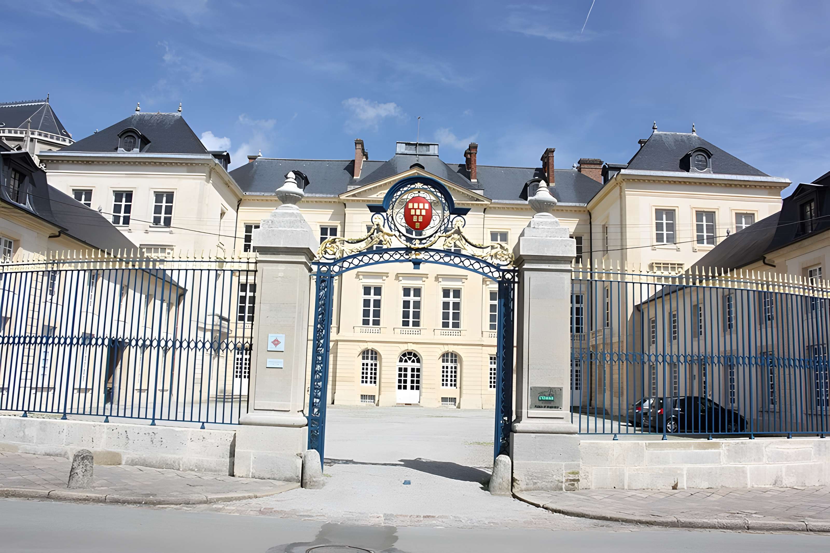 Palais d'Argentré de Sées