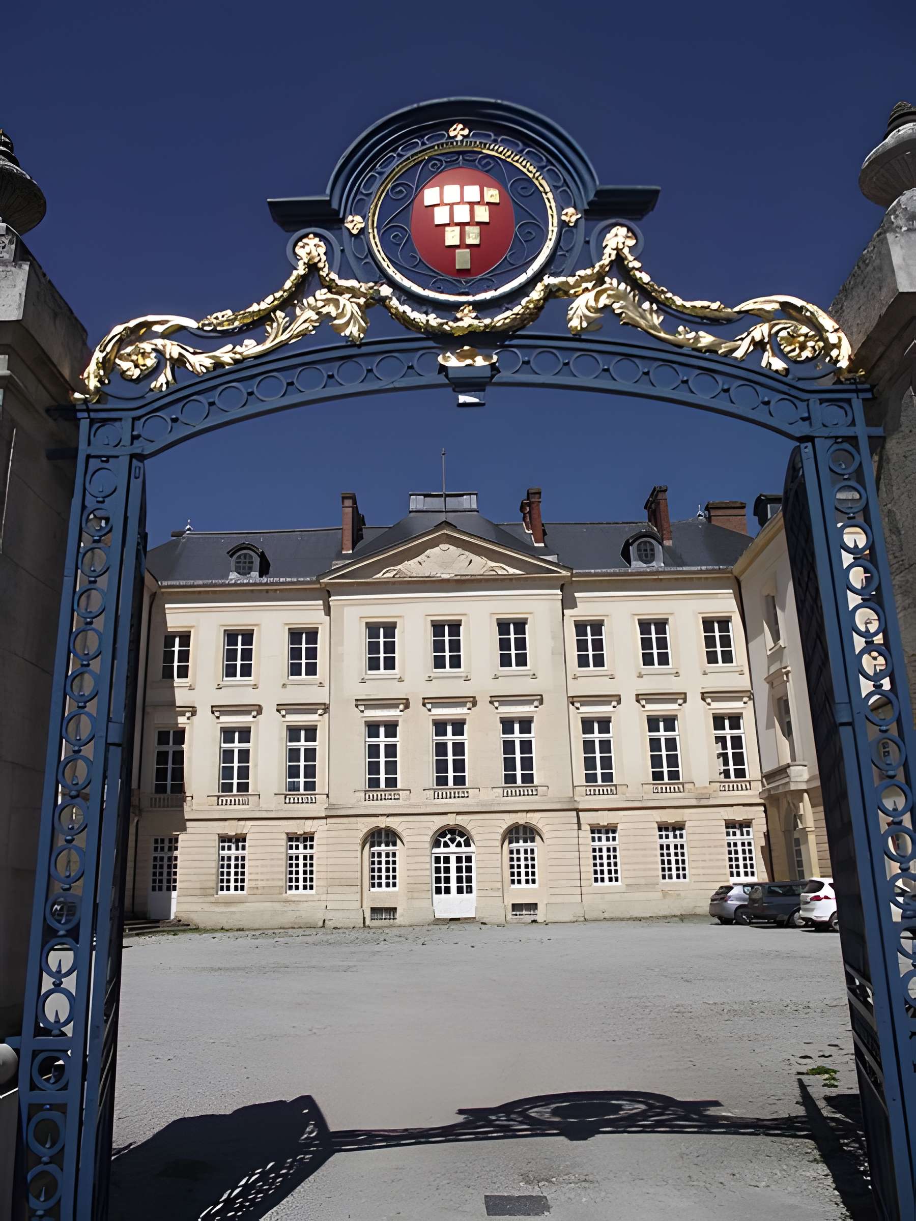 Palais d'Argentré de Sées