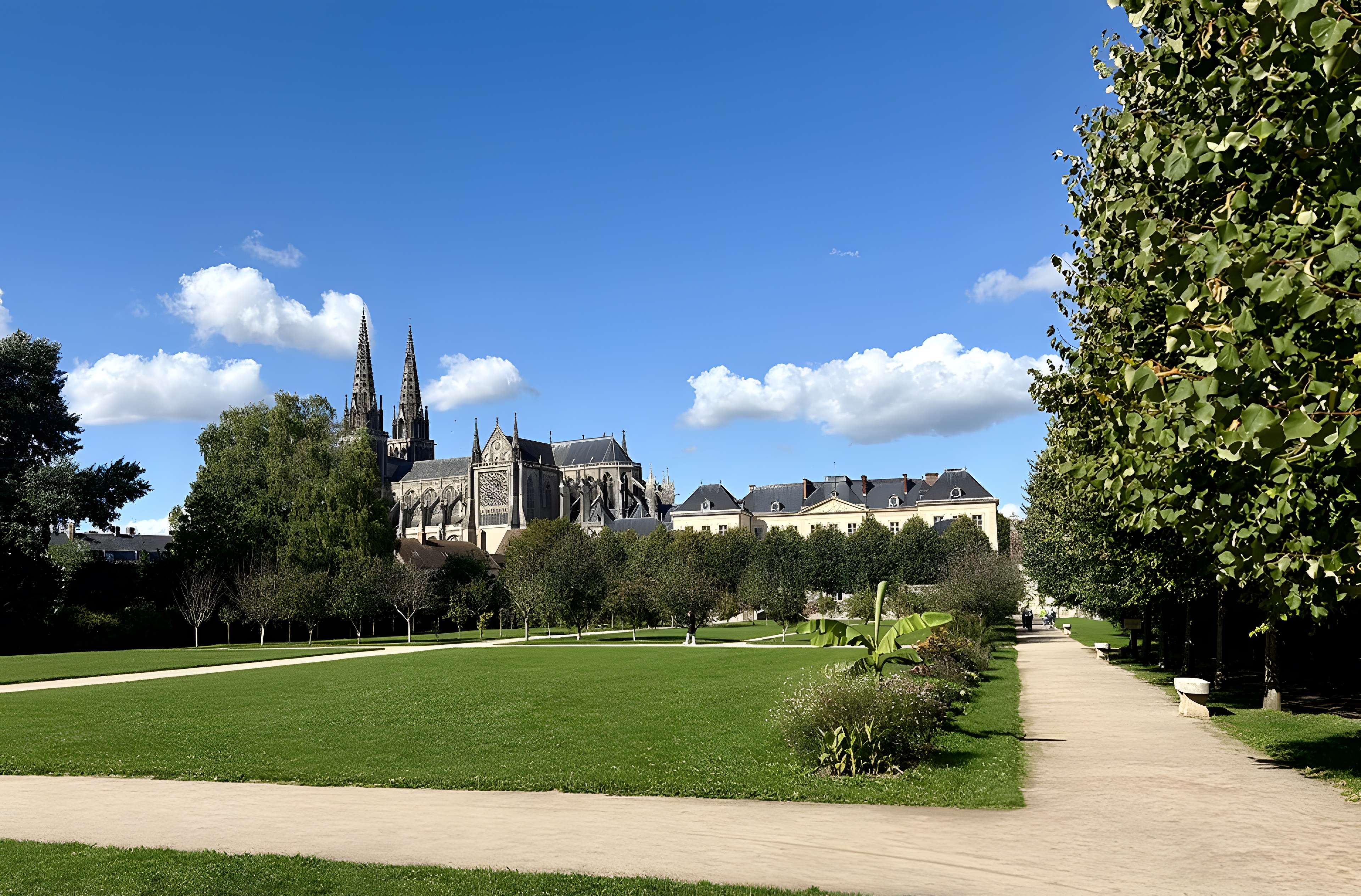 Palais d'Argentré de Sées