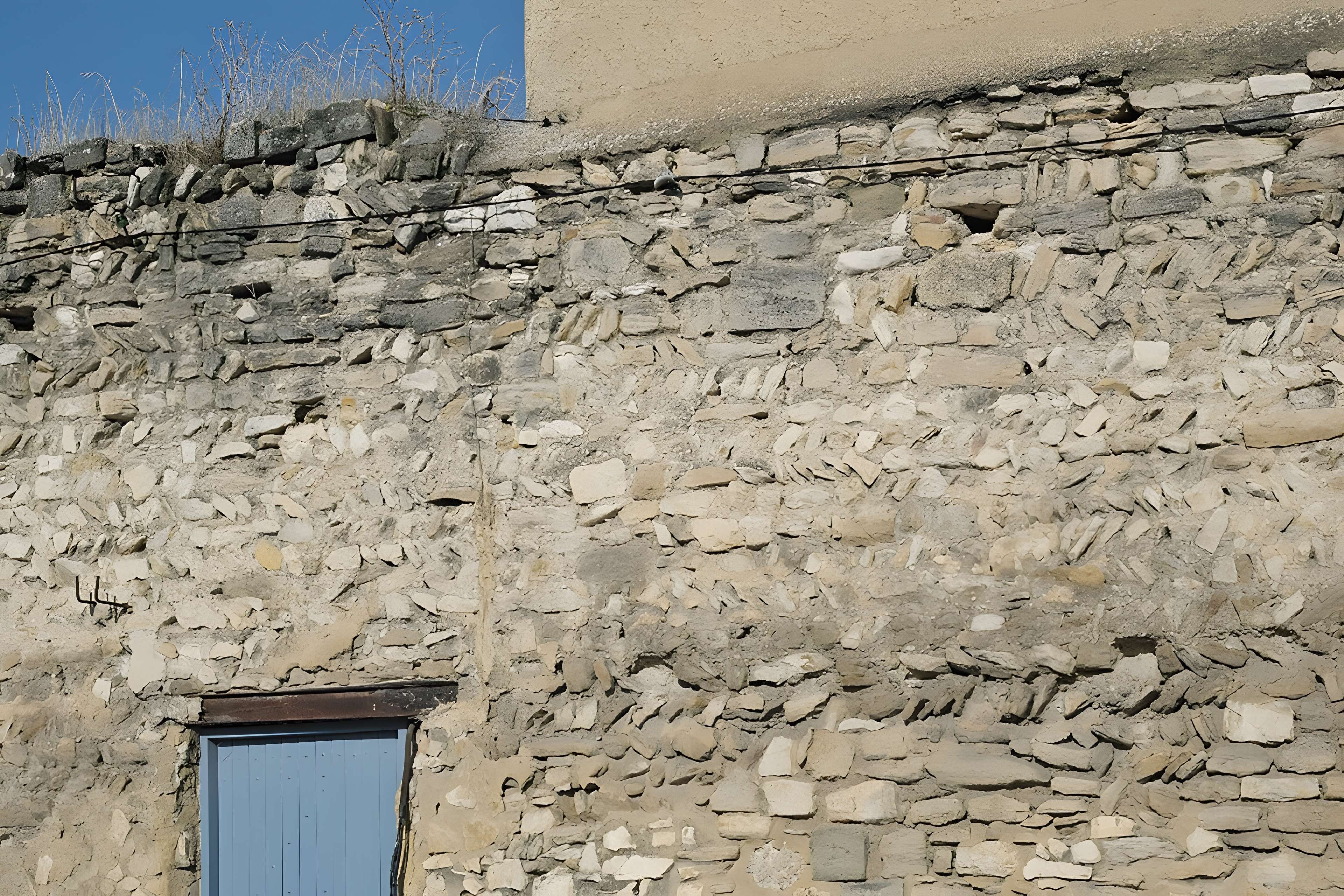 Remparts (restes des)