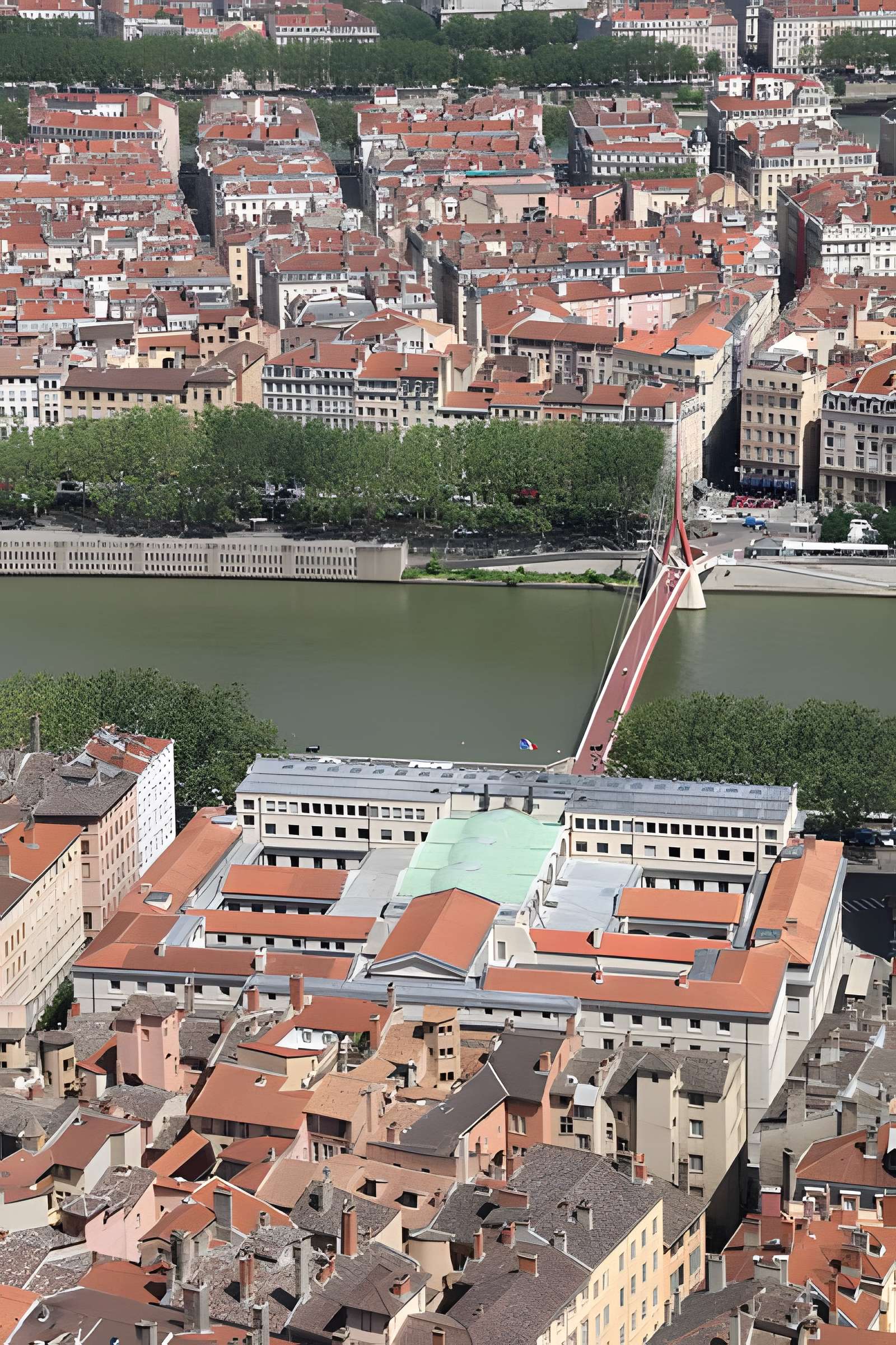 Palais de justice historique de Lyon