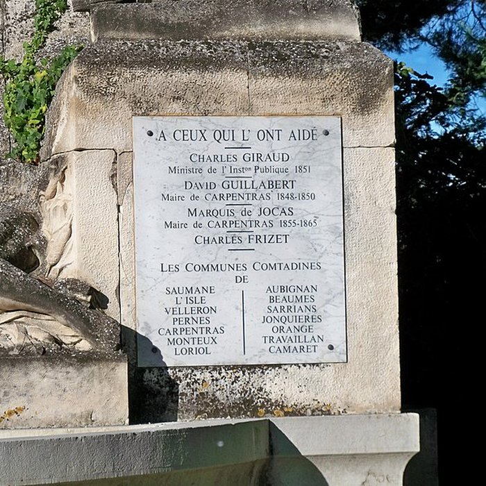 Photo de Monument commémoratif à Louis Giraud