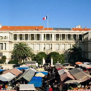 Palais de la Préfecture, ancien palais des rois de Sardaigne