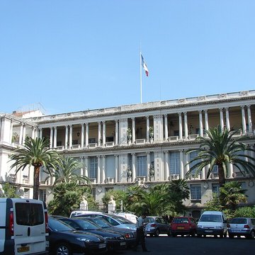 Palais de la Préfecture, ancien palais des rois de Sardaigne