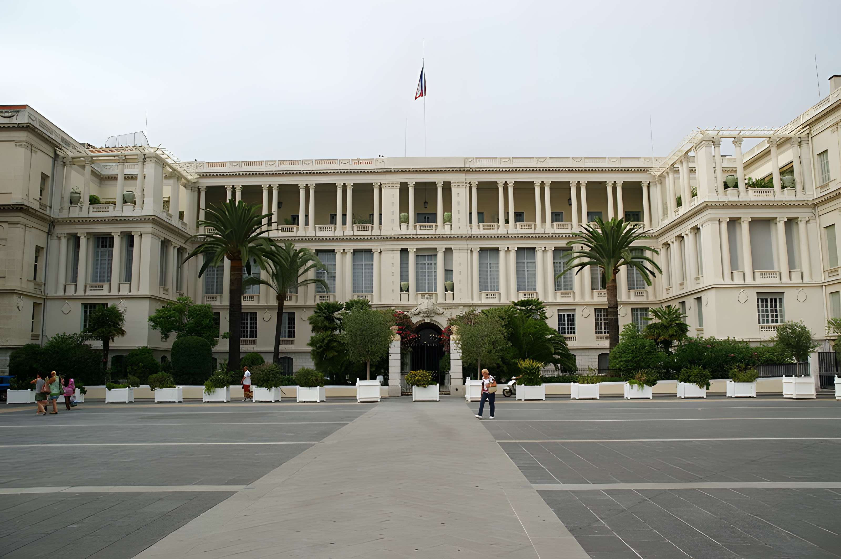 Palais de la Préfecture, ancien palais des rois de Sardaigne
