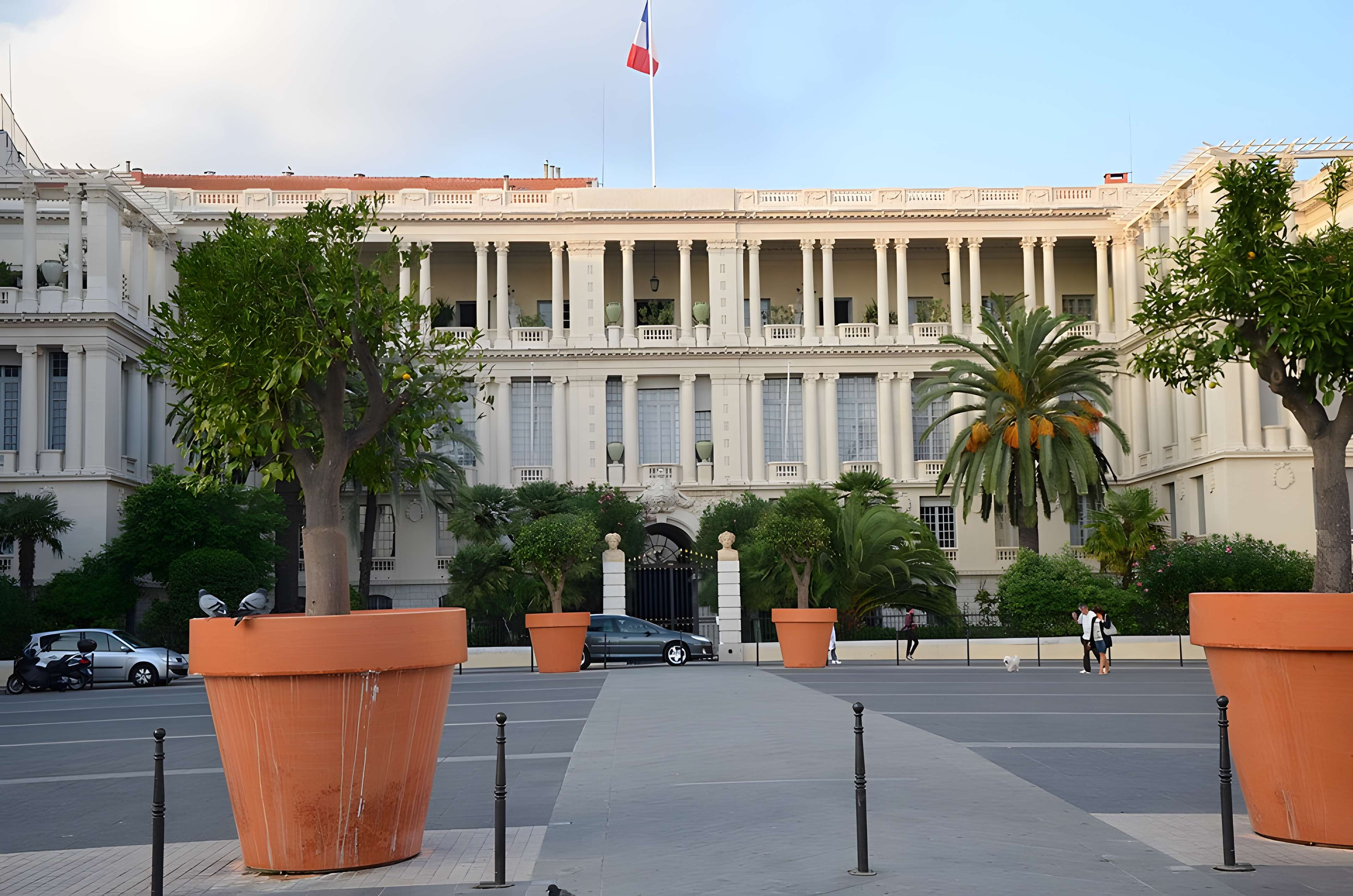 Palais de la Préfecture, ancien palais des rois de Sardaigne