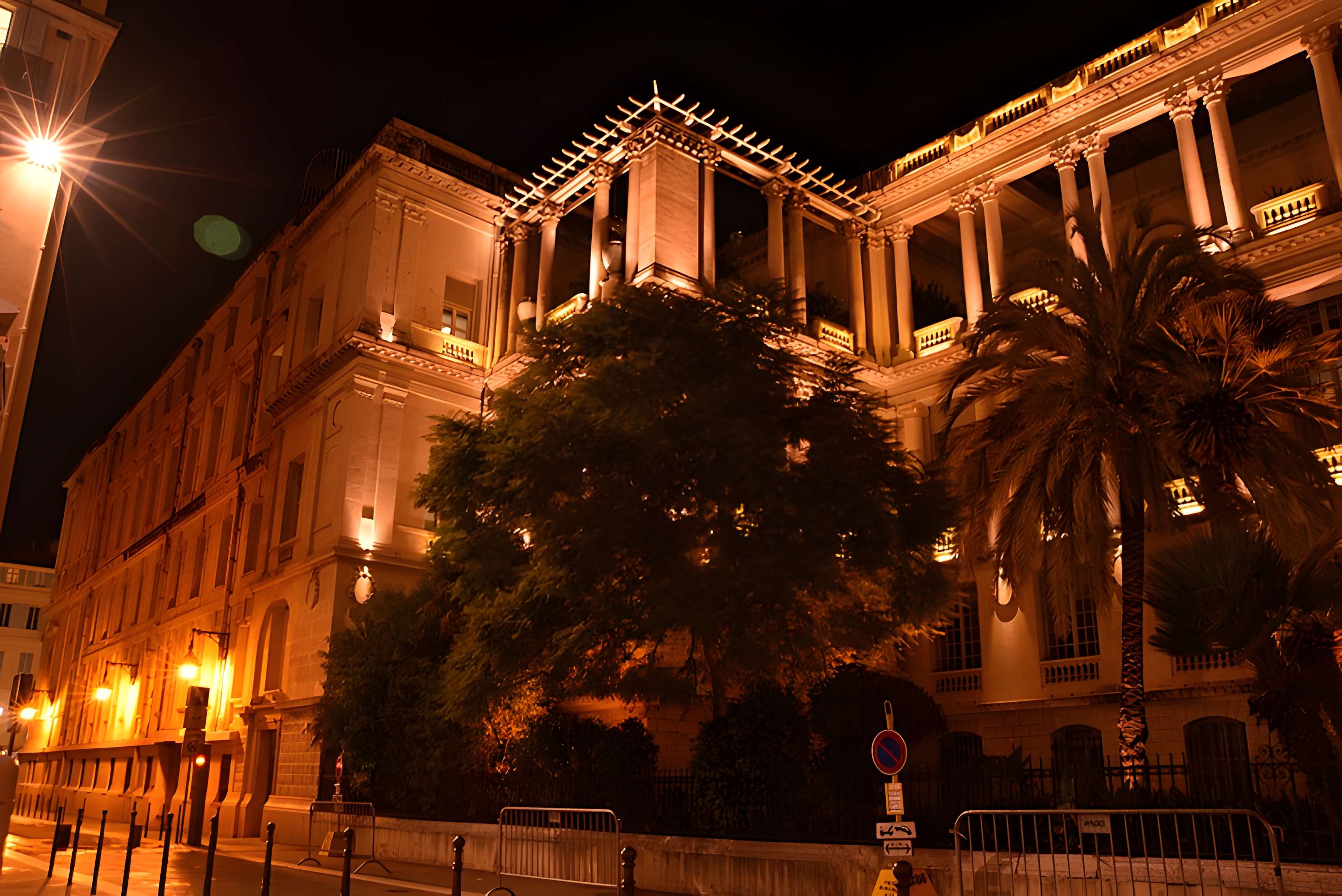 Palais de la Préfecture, ancien palais des rois de Sardaigne