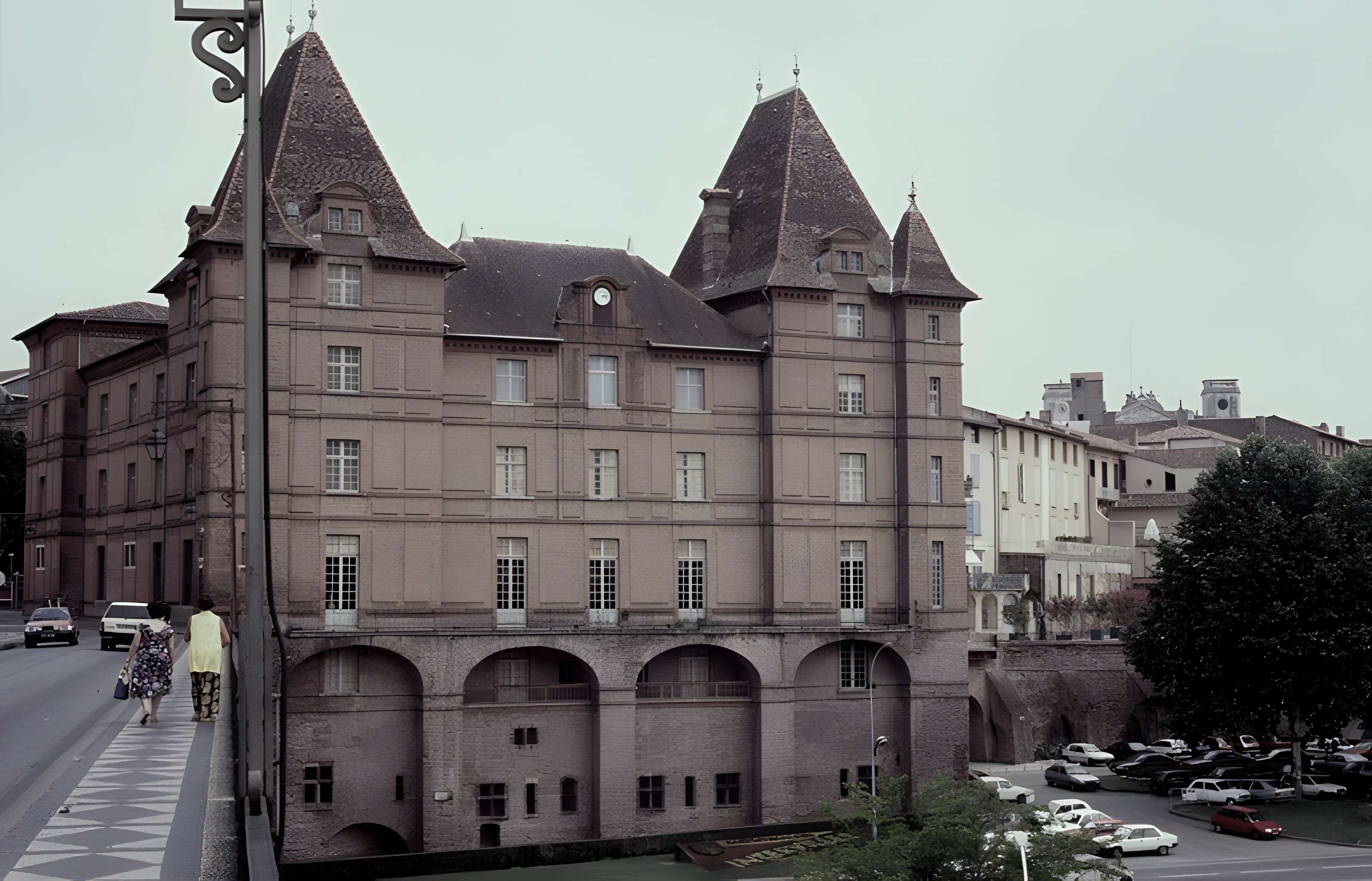 Palais épiscopal de Montauban