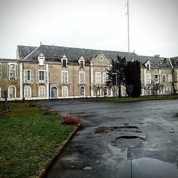 Ancien couvent des Tiercelettes, actuellement hôpital