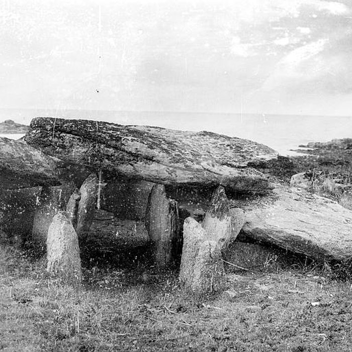 Photo de Trois dolmens