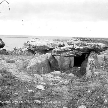 Trois dolmens