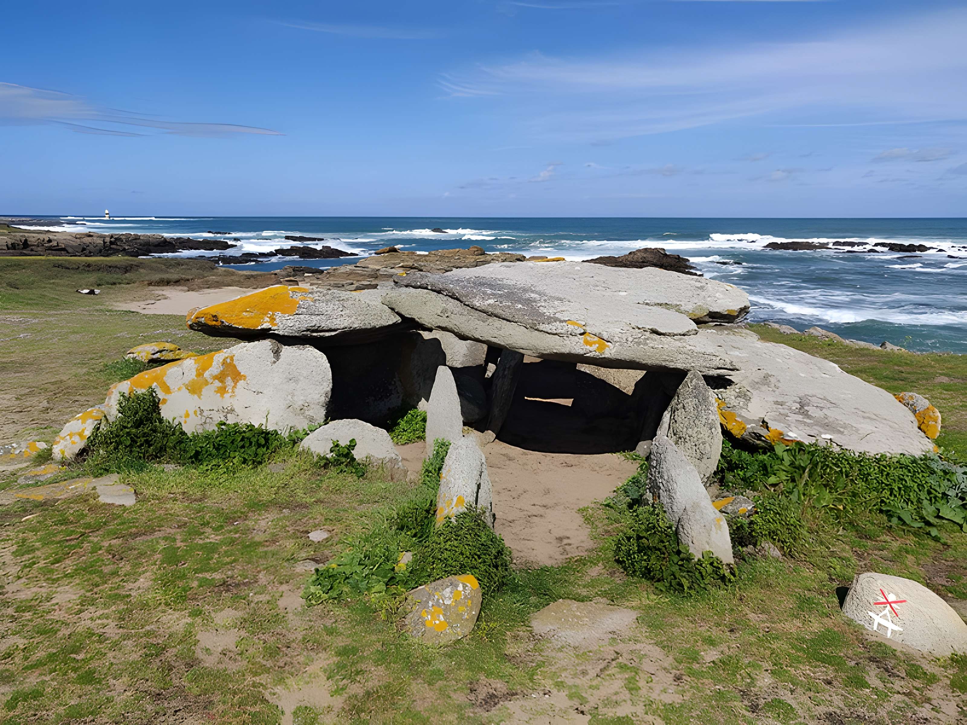 Trois dolmens