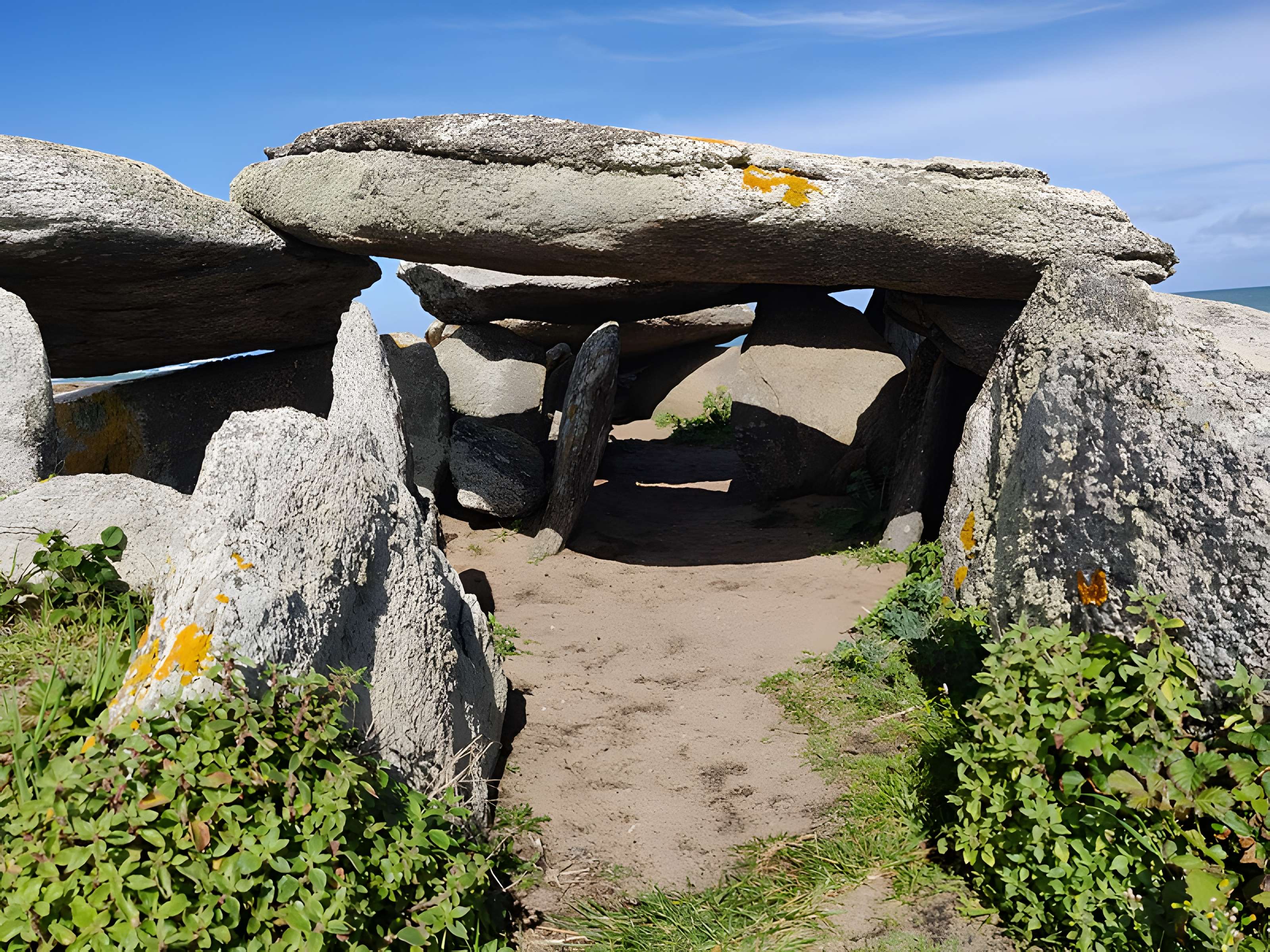 Trois dolmens