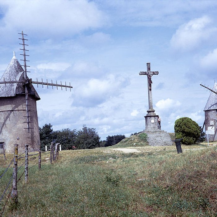 Photo de Moulins à vent du Mont des Alouettes