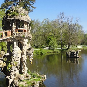 Parc et Grotte de Majolan à Blanquefort