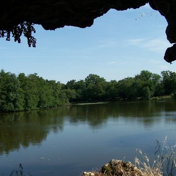 Parc et Grotte de Majolan à Blanquefort