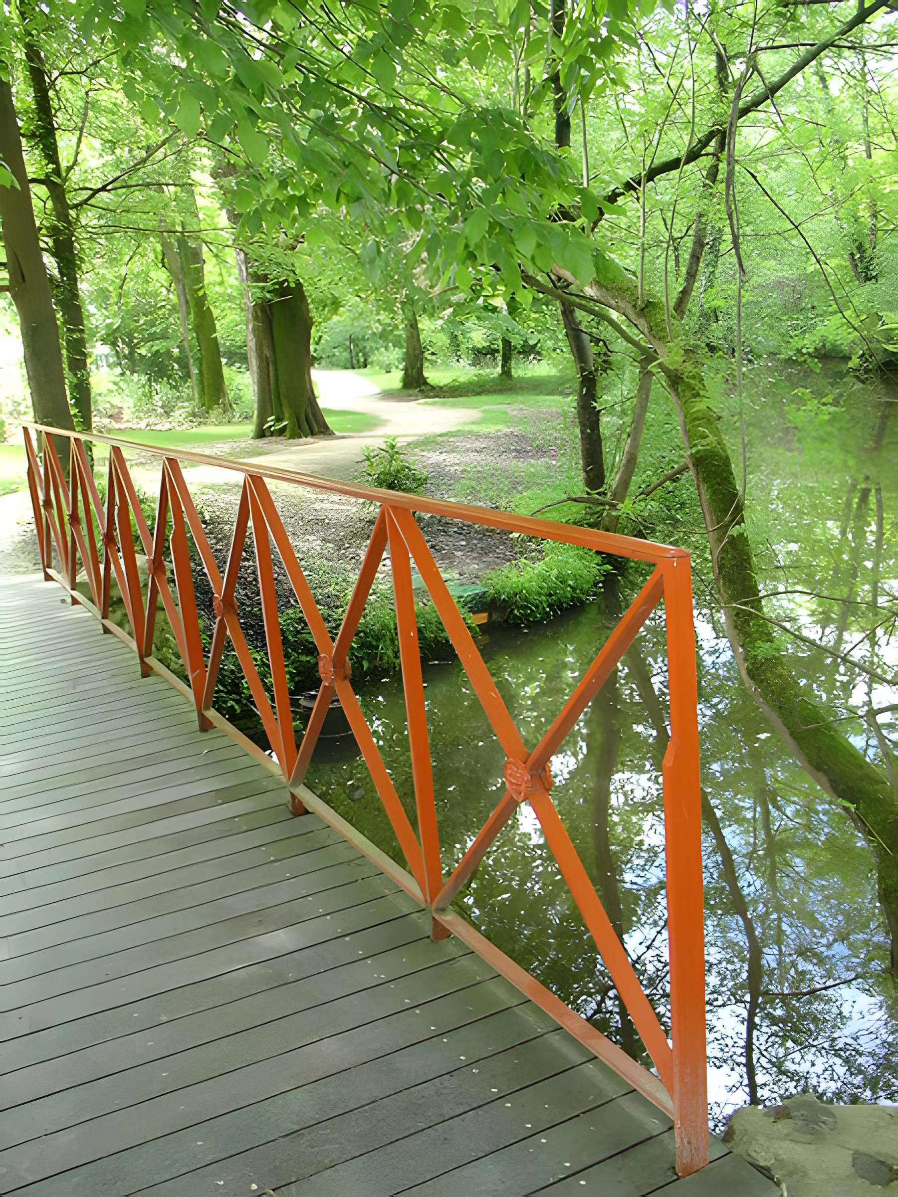 Parc et Grotte de Majolan à Blanquefort