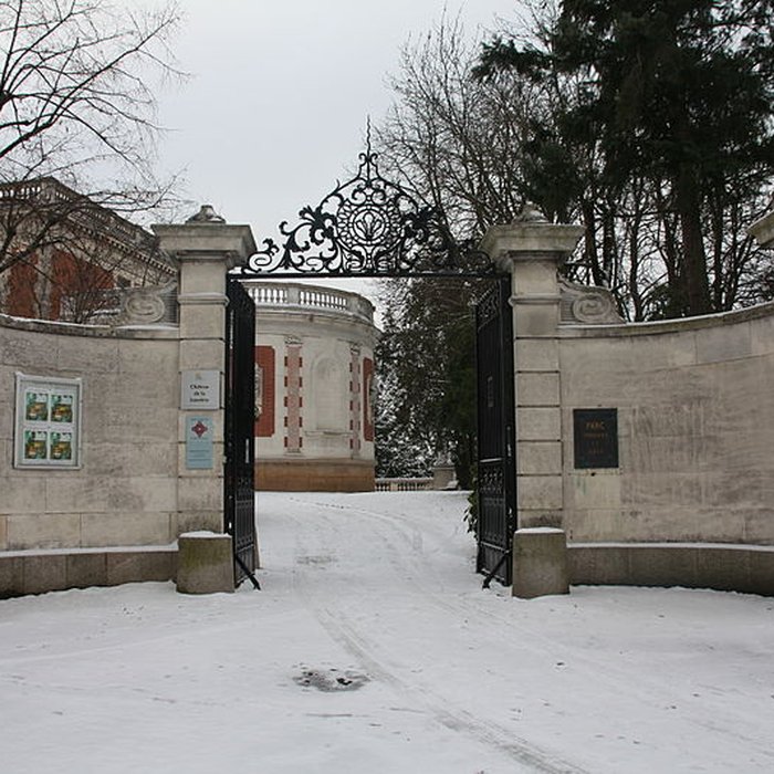 Photo de Parc et villa de la Louvière à Montluçon