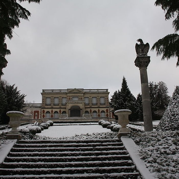 Photo de Parc et villa de la Louvière à Montluçon