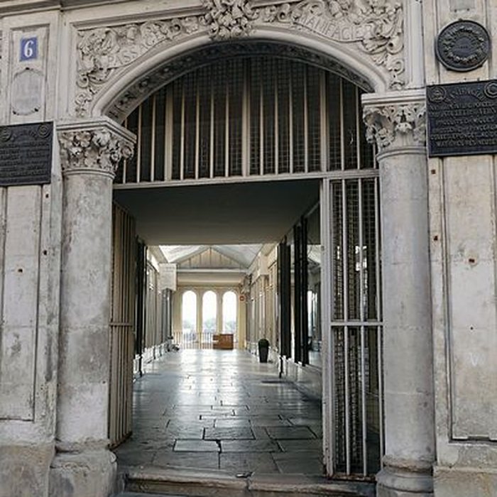 Photo de Passage couvert Manifacier dAuxerre