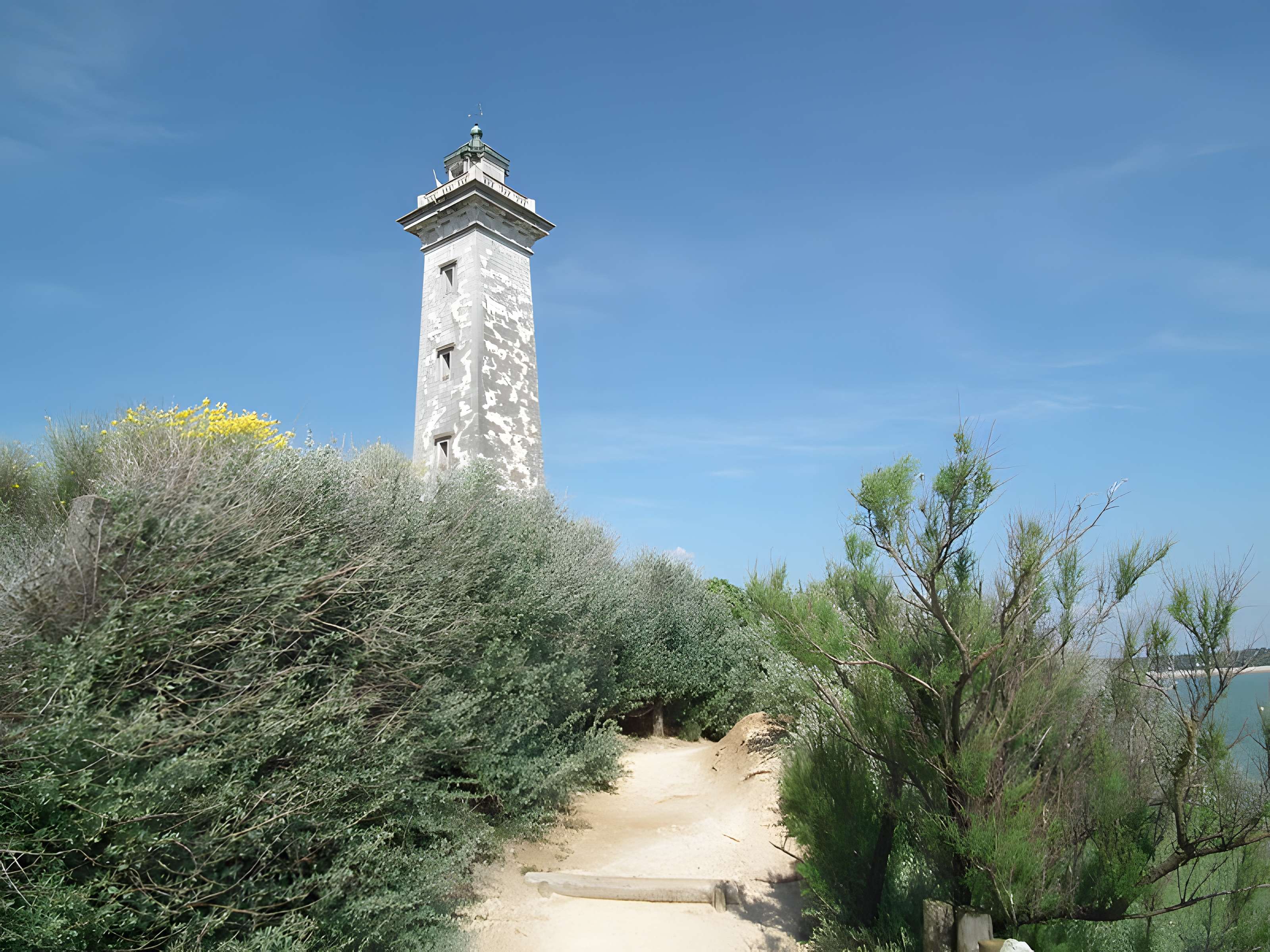 Phare de Vallières