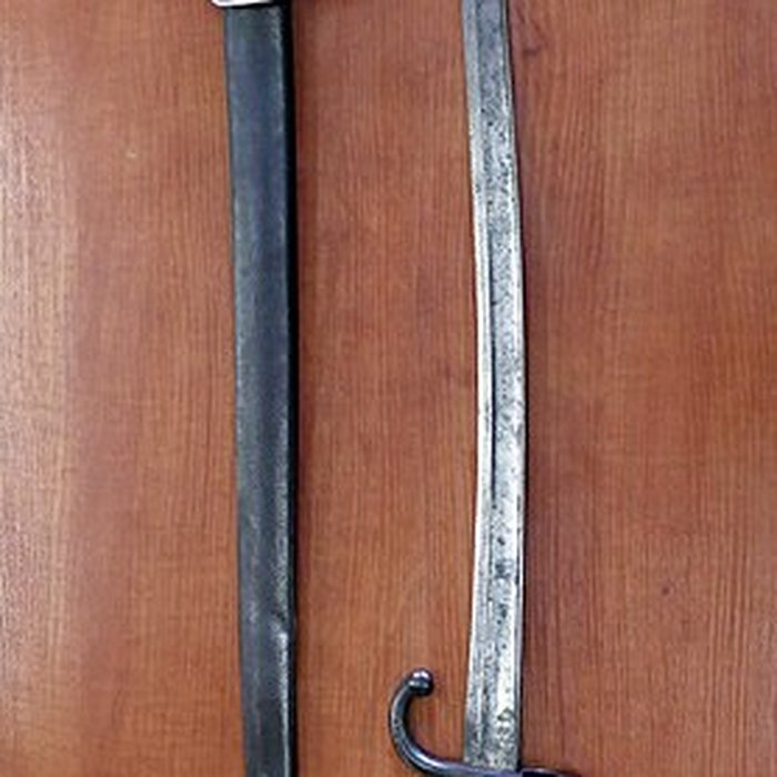 Photo de Manufacture darmes, actuellement Musée de lautomobile