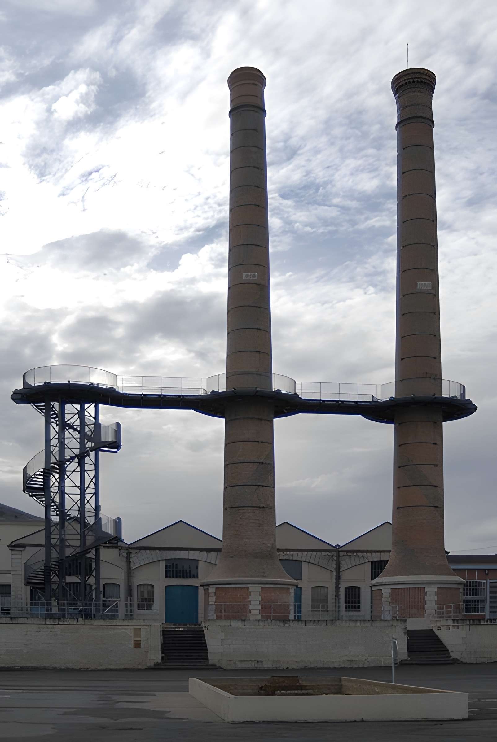 Manufacture d'armes, actuellement Musée de l'automobile