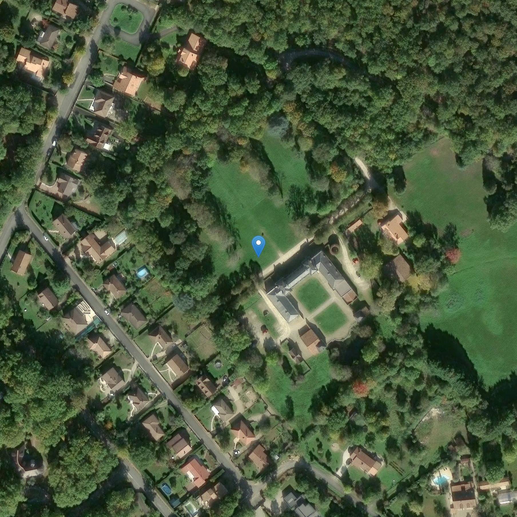 Photo de Immeuble dit le Palais (également sur commune de Ligugé)