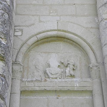 Restes de léglise Saint-Pierre