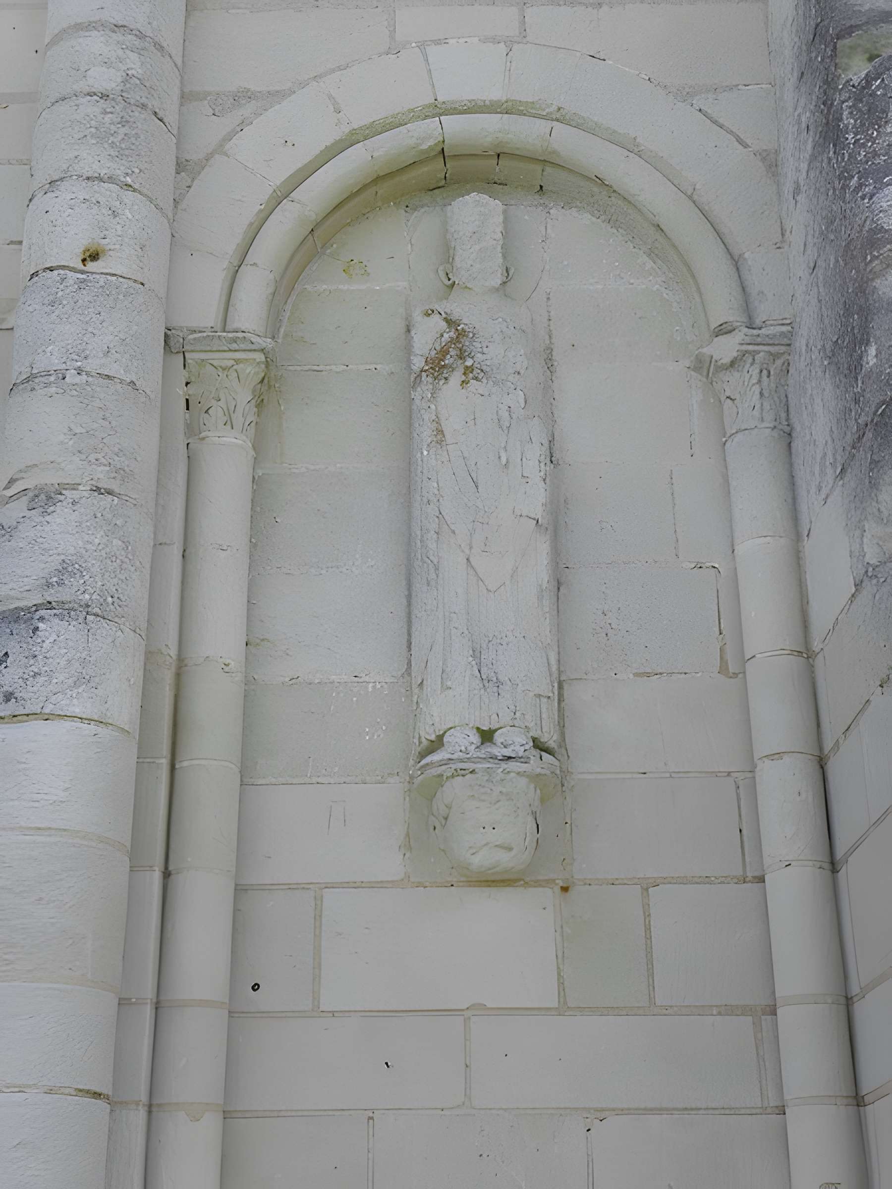 Restes de l'église Saint-Pierre