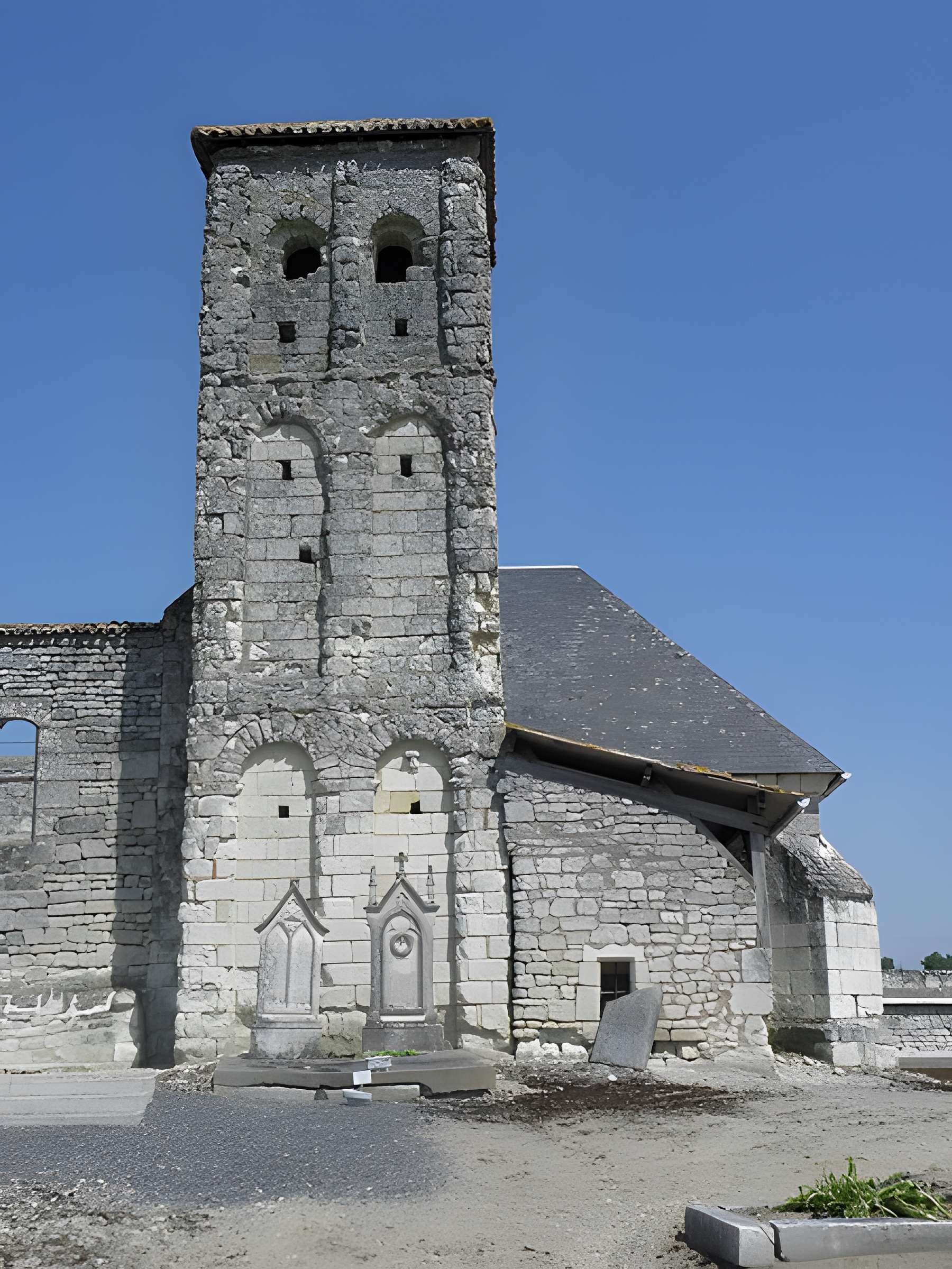 Restes de l'église Saint-Pierre