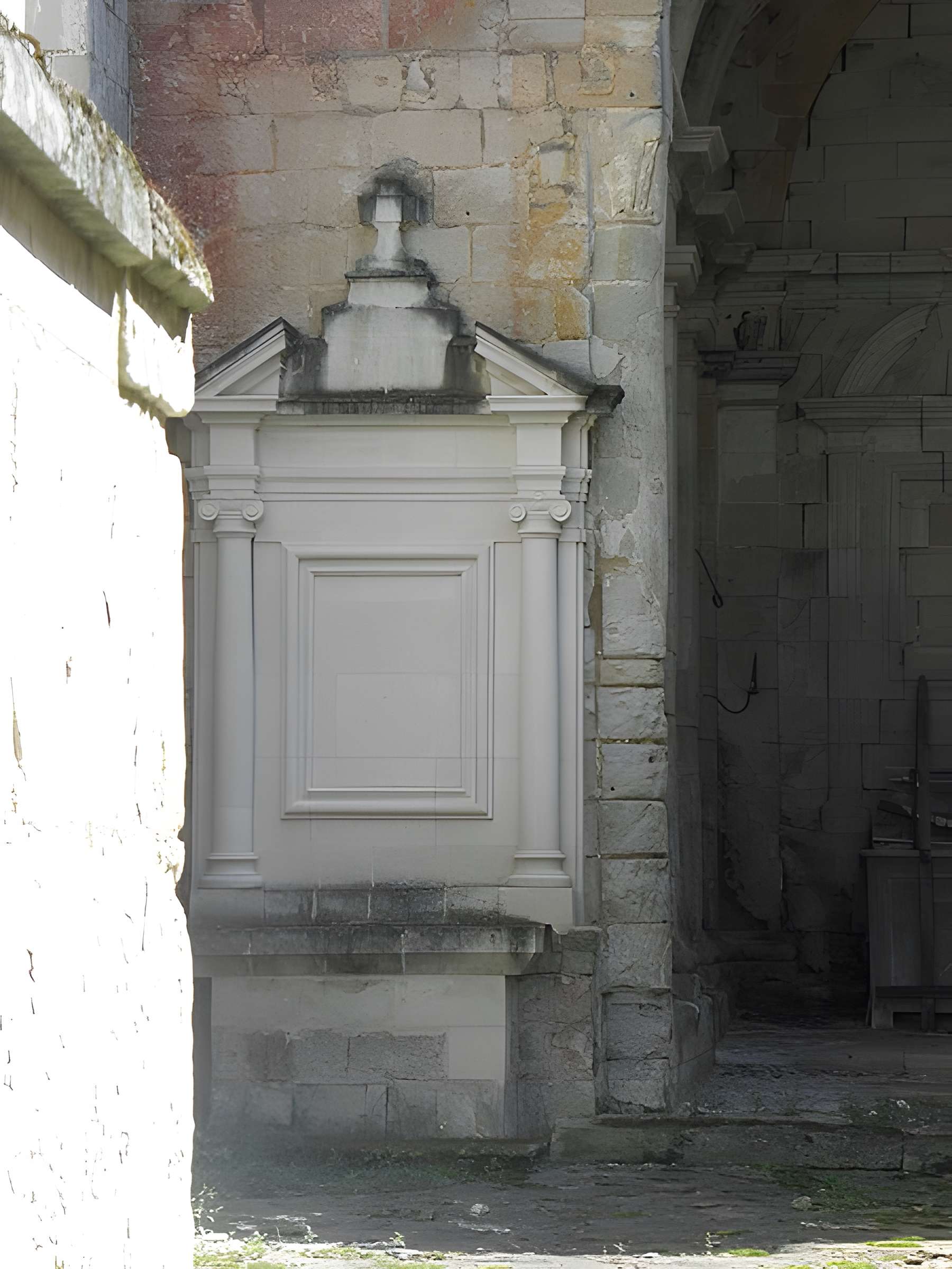 Restes de l'église Saint-Pierre