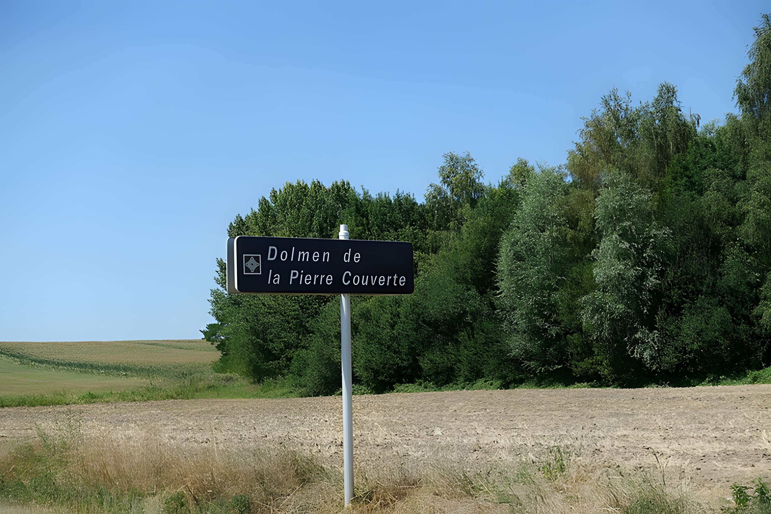 Pierre couverte de Duneau