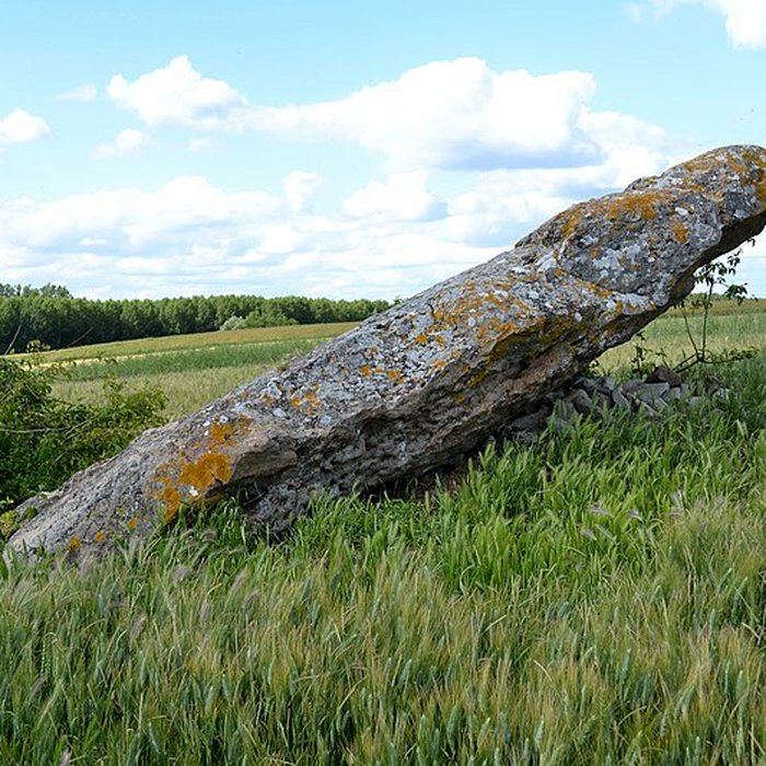 Photo de Dolmen de Bernazay en grès