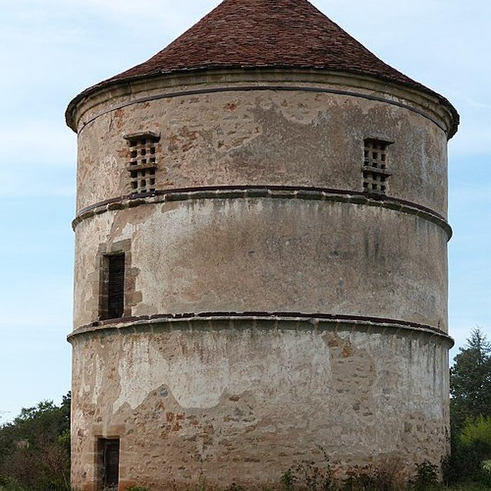 Photo de Pigeonnier du château à Assier