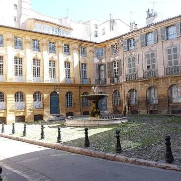 Place dAlbertas à Aix-en-Provence