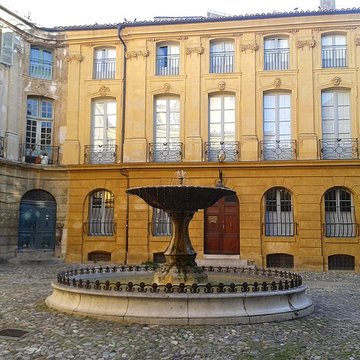 Place dAlbertas à Aix-en-Provence