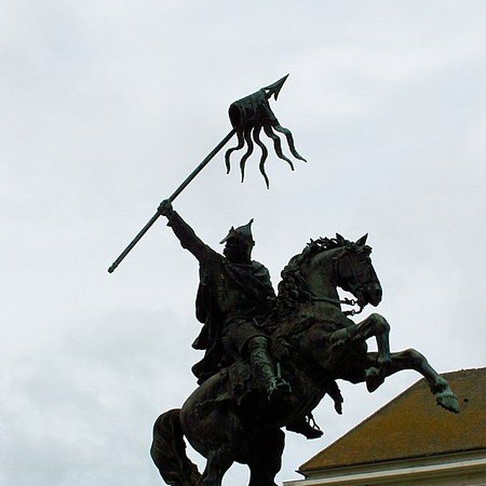 Photo de Place Guillaume-le-Conquérant de Falaise