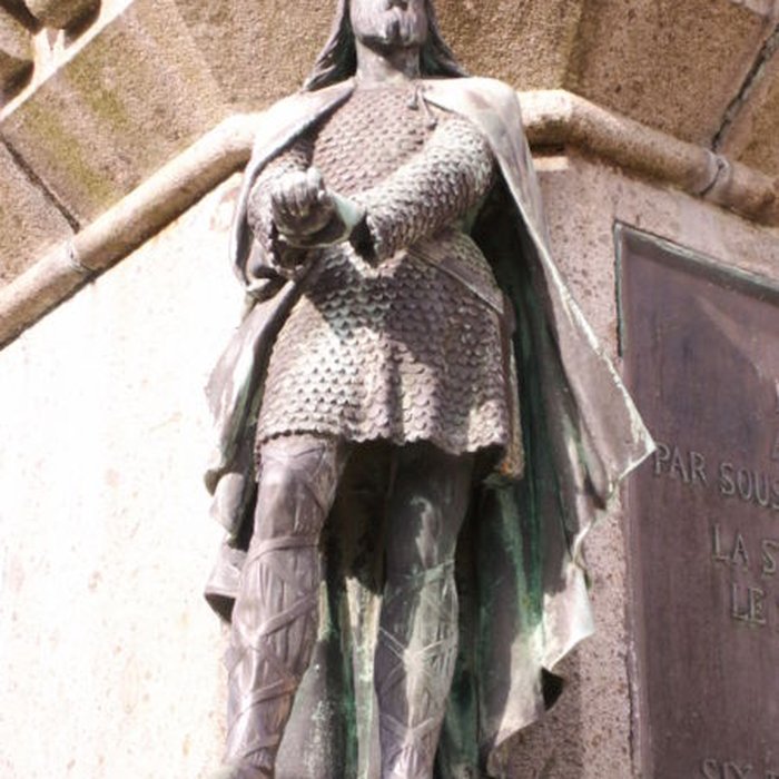 Photo de Place Guillaume-le-Conquérant de Falaise